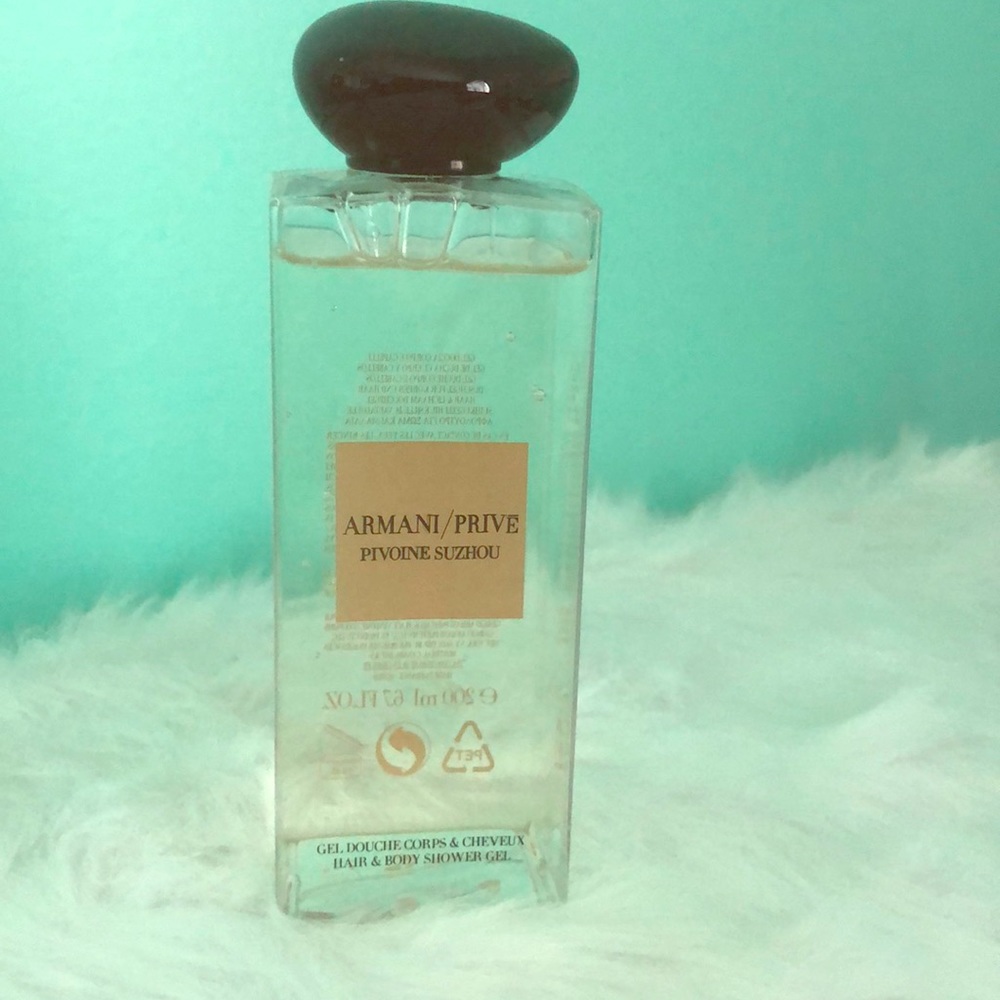 Armani/Prive Puvoine Suzhou shower gel